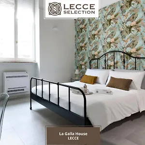 https://la-galla-house-apartment-sit.lecce-hotels.com