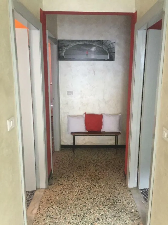 Casa vacanze Appartamento Porzione di villa il cappello d'oro Chiavari